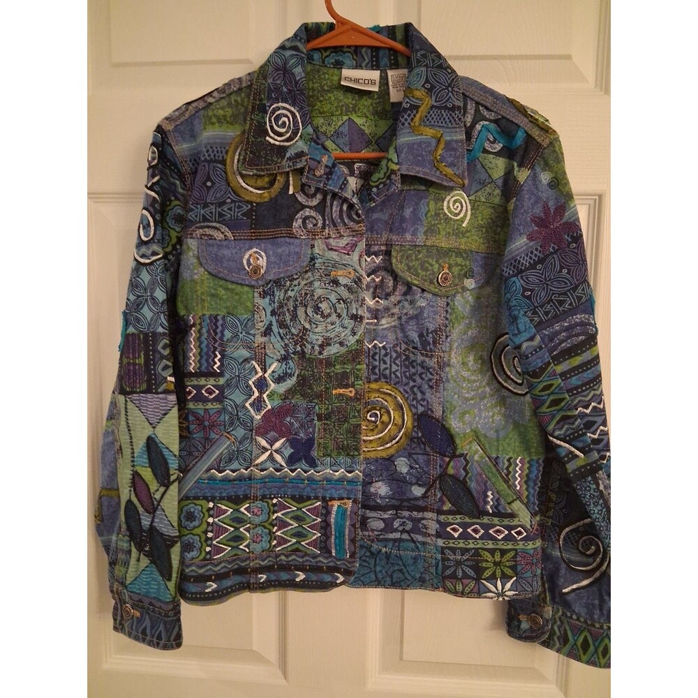 Vintage Chicos ArtisanPatchwork Denim Jacket Size 0 Blue Green Embroidered Swirl